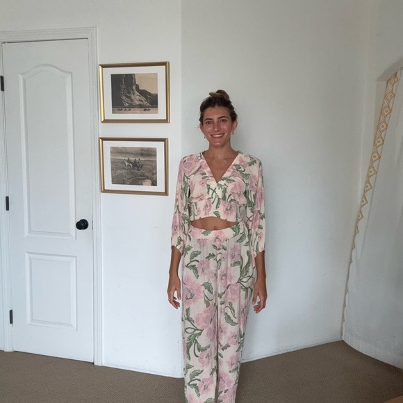 Billabong Floral Pink Set - Picture 4 of 4